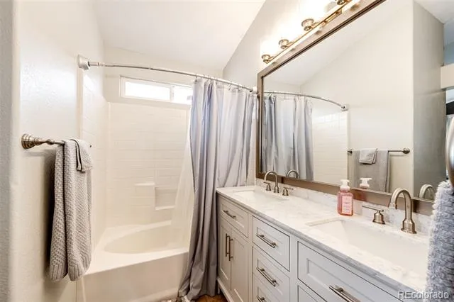5172 Sydney Avenue Highlands Ranch, CO 80130