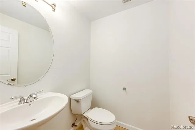 5172 Sydney Avenue Highlands Ranch, CO 80130