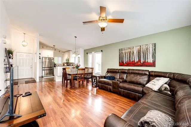 5172 Sydney Avenue Highlands Ranch, CO 80130