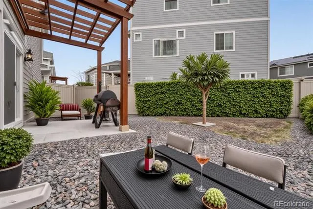 3934 Quatar Court Aurora, CO 80019