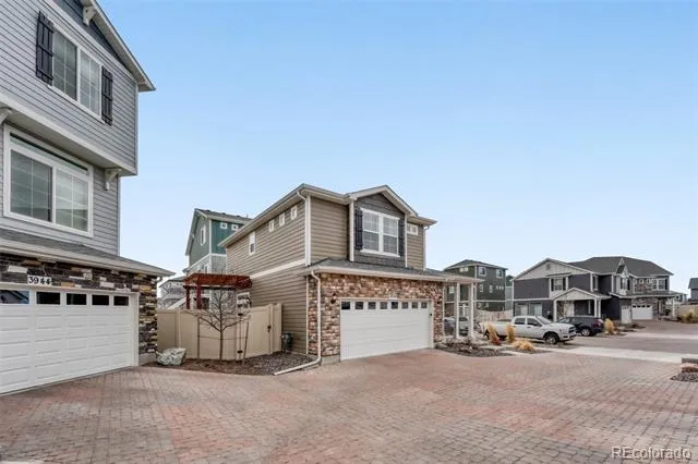 3934 Quatar Court Aurora, CO 80019