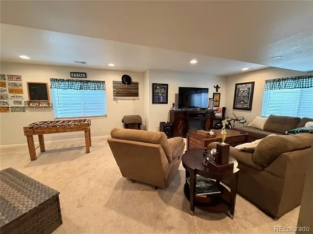 6934 S Fultondale Circle Aurora, CO 80016
