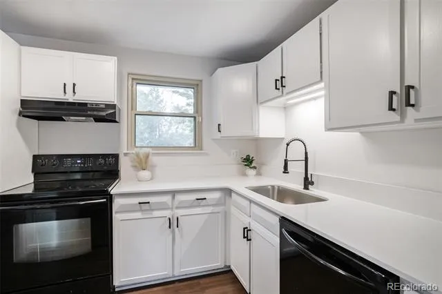 6595 S Cherry Way Centennial, CO 80121