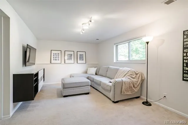 6595 S Cherry Way Centennial, CO 80121