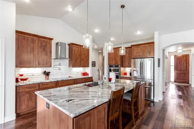909 signal Court Timnath, CO 80547