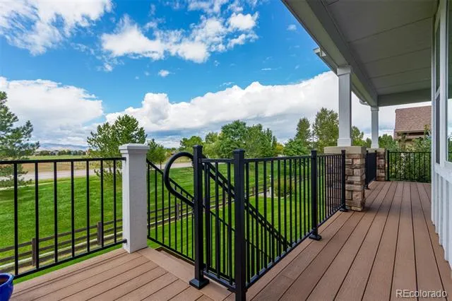 909 signal Court Timnath, CO 80547