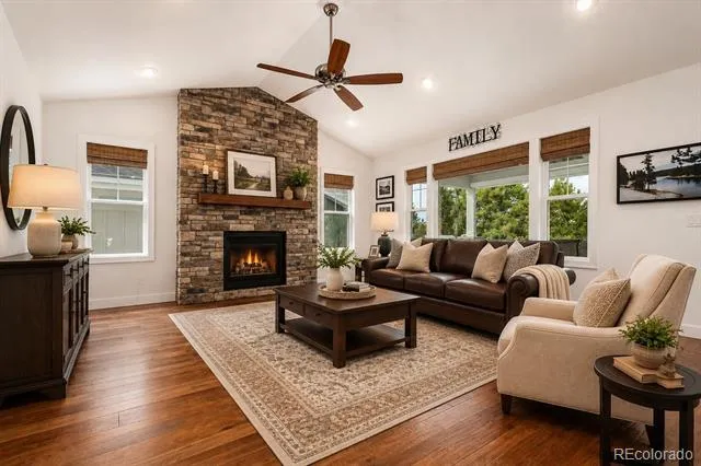 909 signal Court Timnath, CO 80547