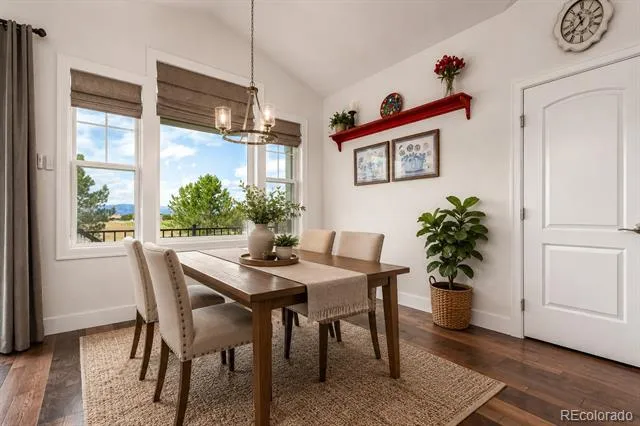 909 signal Court Timnath, CO 80547