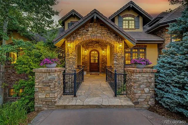 2553 Saddleback Court Castle Rock, CO 80104