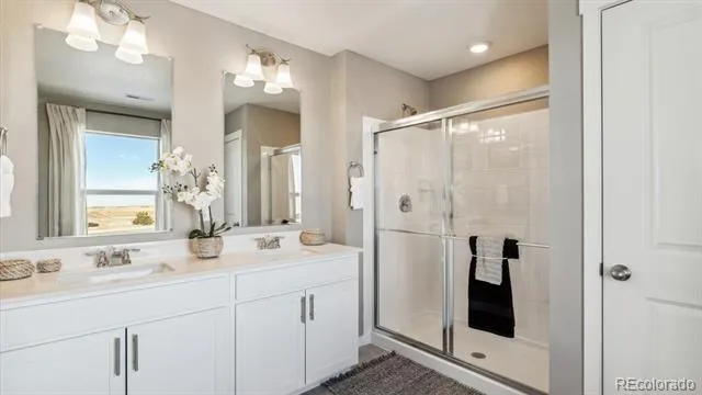 9918 Danube Court Commerce City, CO 80022