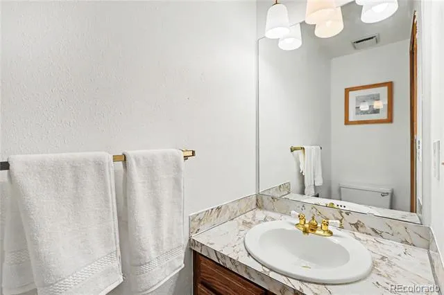 6214 S Kenton Way Englewood, CO 80111