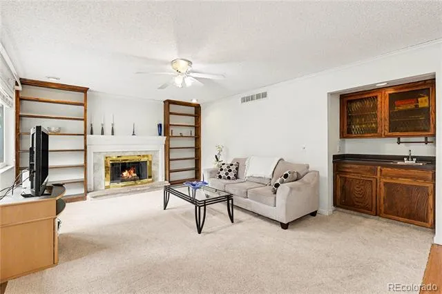 6214 S Kenton Way Englewood, CO 80111