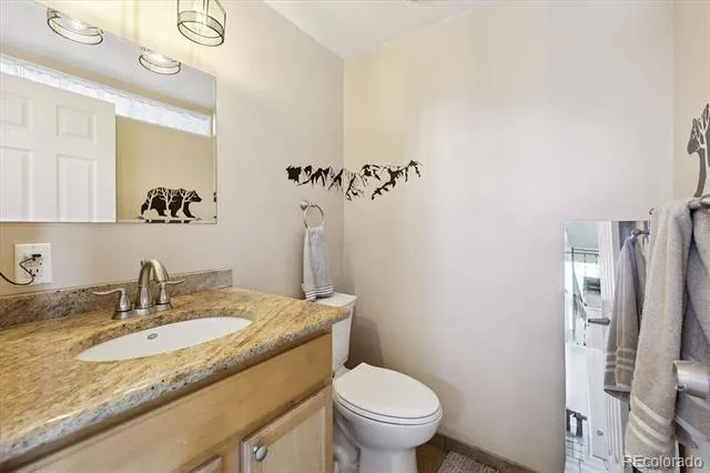 1731 W Chaffee Place Denver, CO 80211