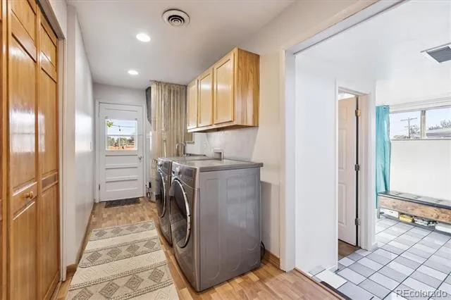 1731 W Chaffee Place Denver, CO 80211