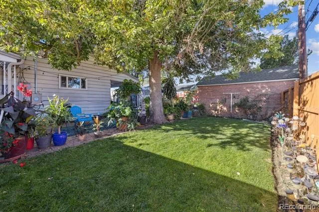 1731 W Chaffee Place Denver, CO 80211