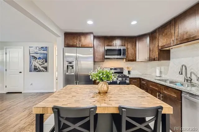 6718 W 70th Place Arvada, CO 80003