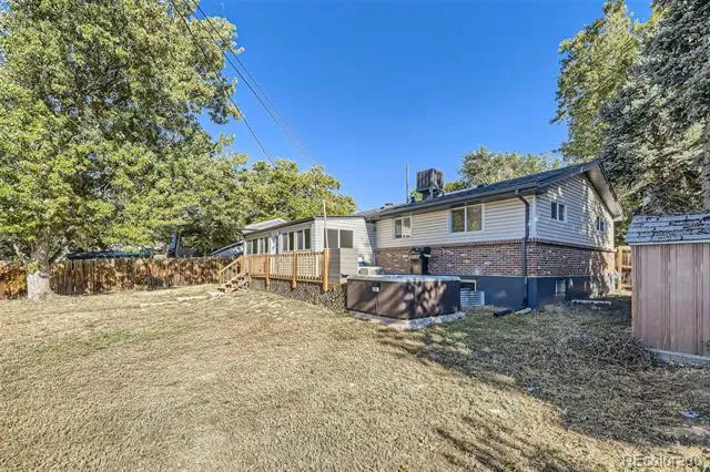 6718 W 70th Place Arvada, CO 80003