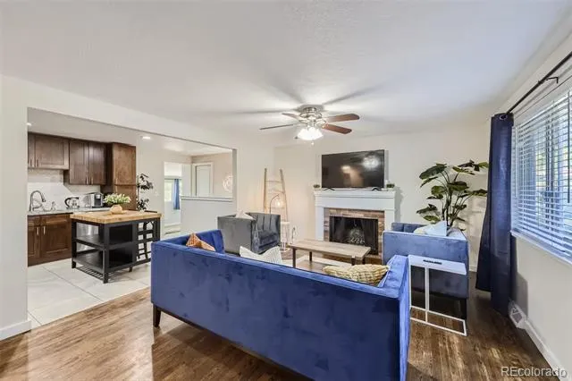 6718 W 70th Place Arvada, CO 80003