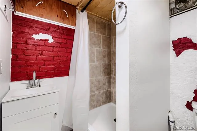 749 W Corona Avenue Pueblo, CO 81004
