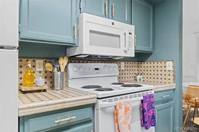 11184 E Linvale Drive Aurora, CO 80014
