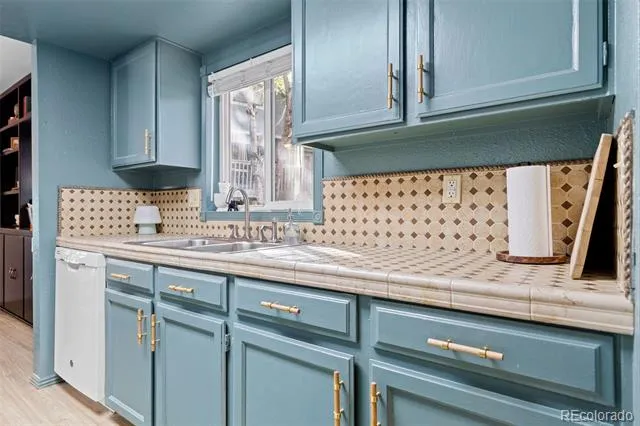 11184 E Linvale Drive Aurora, CO 80014