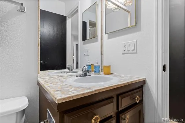 11184 E Linvale Drive Aurora, CO 80014