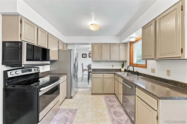 18744 E Brown Place Aurora, CO 80013