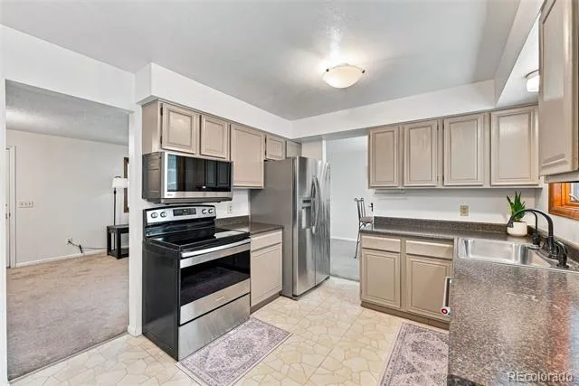 18744 E Brown Place Aurora, CO 80013