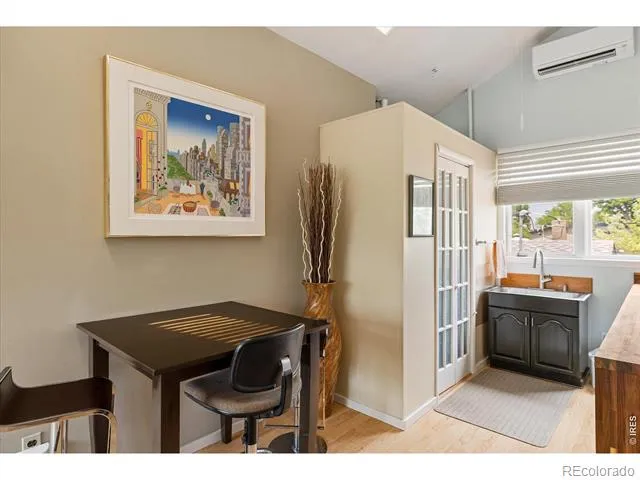 1032 Ridglea Way Boulder, CO 80303