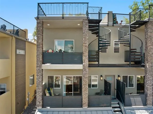 417 Chestnut Street Colorado Springs, CO 80905
