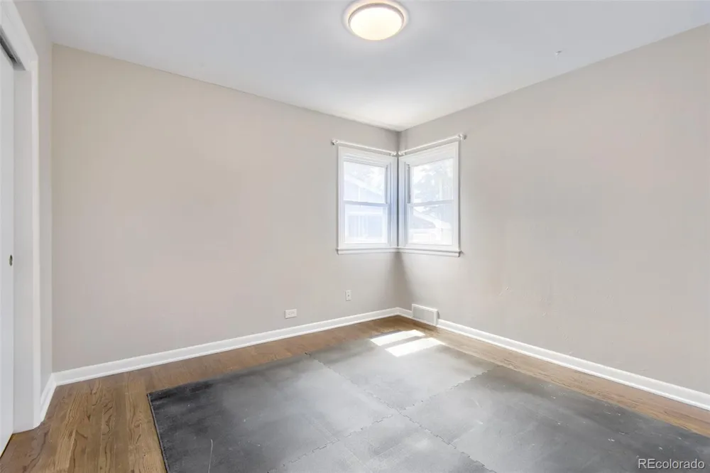 1704 W Crestline Avenue Littleton, CO 80120