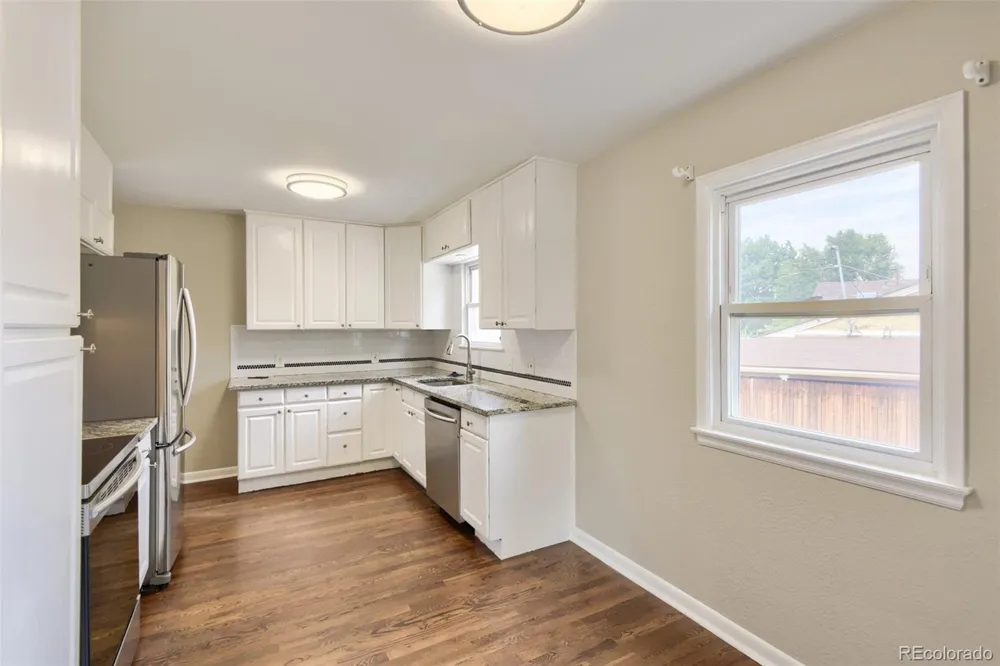 1704 W Crestline Avenue Littleton, CO 80120