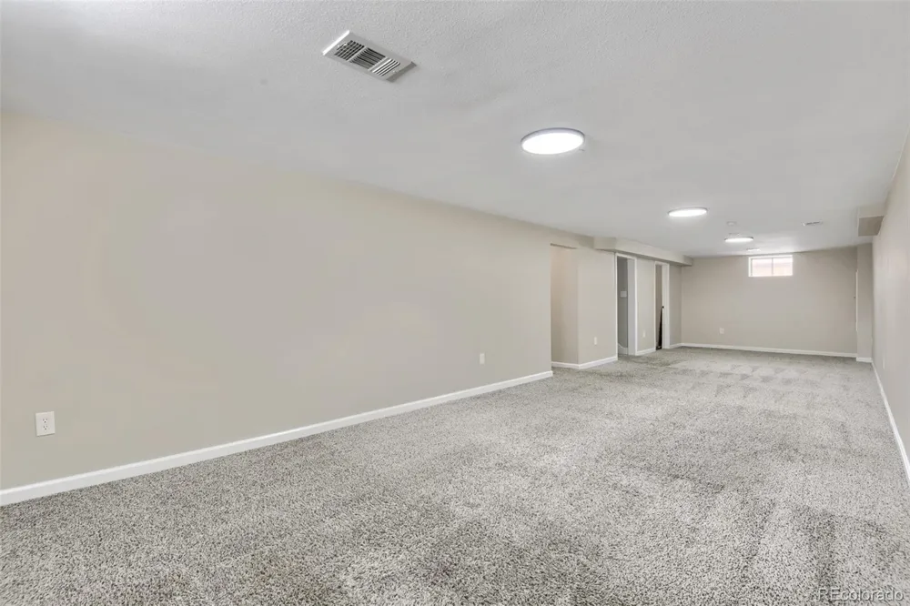 1704 W Crestline Avenue Littleton, CO 80120