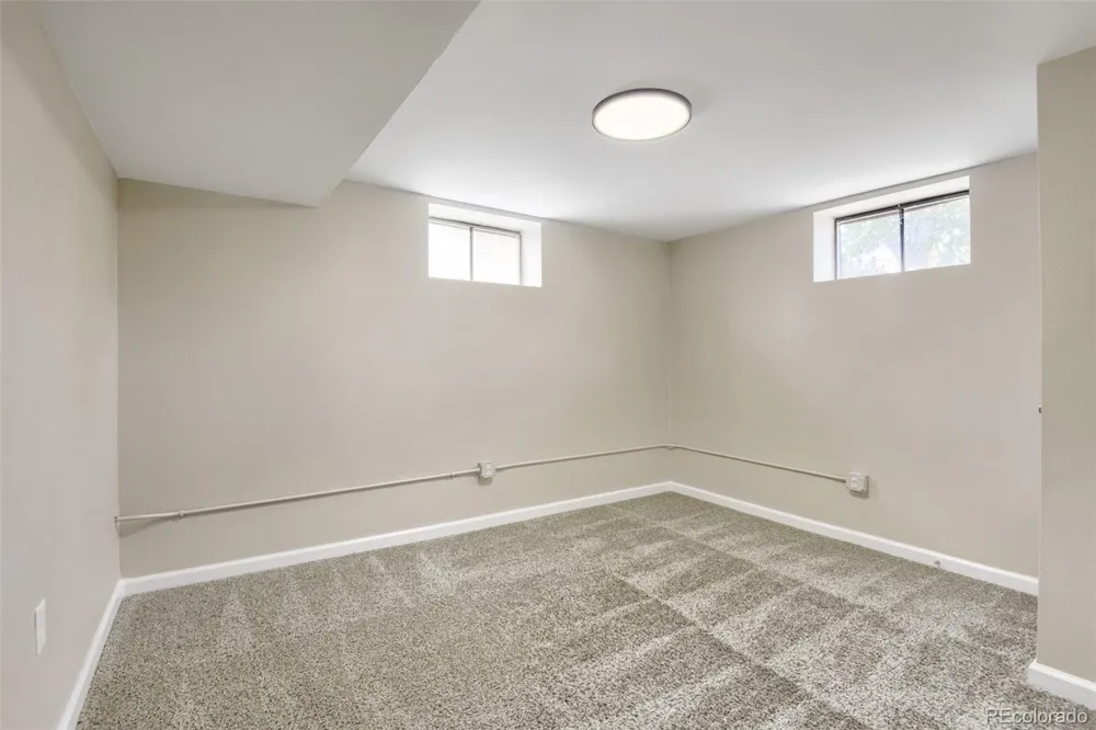 1704 W Crestline Avenue Littleton, CO 80120