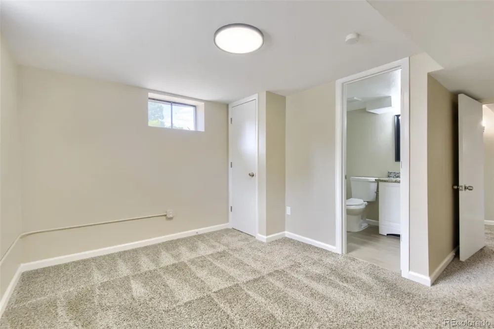 1704 W Crestline Avenue Littleton, CO 80120