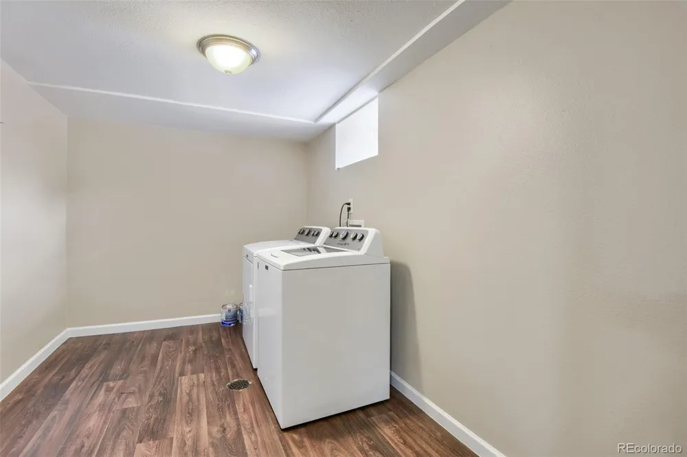 1704 W Crestline Avenue Littleton, CO 80120