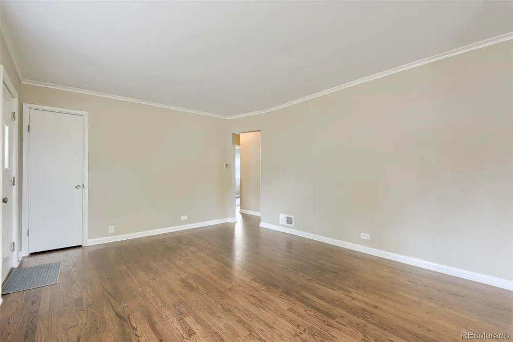 1704 W Crestline Avenue Littleton, CO 80120