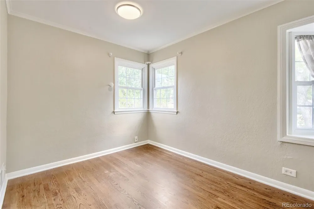 1704 W Crestline Avenue Littleton, CO 80120