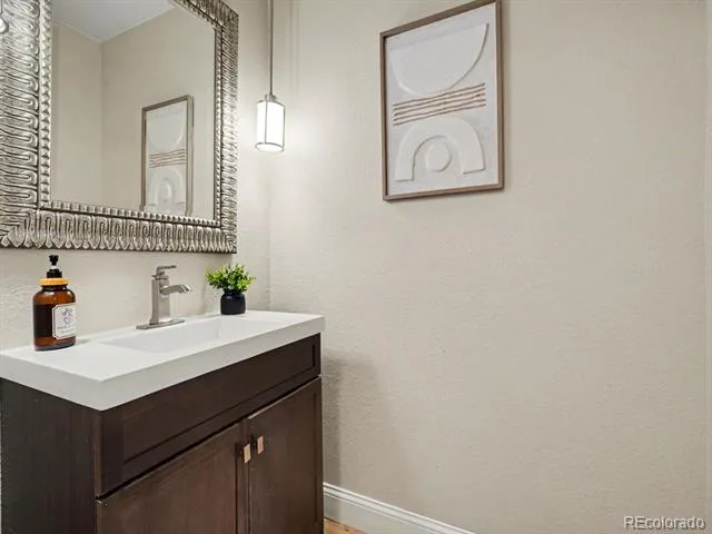 4228 S Alton Street Greenwood Village, CO 80111