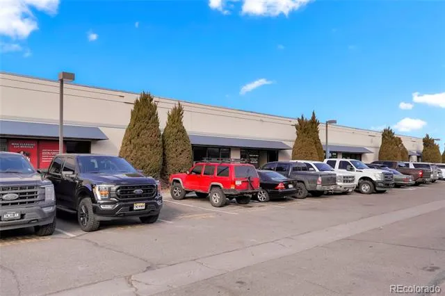 374 Norfolk Street Aurora, CO 80011