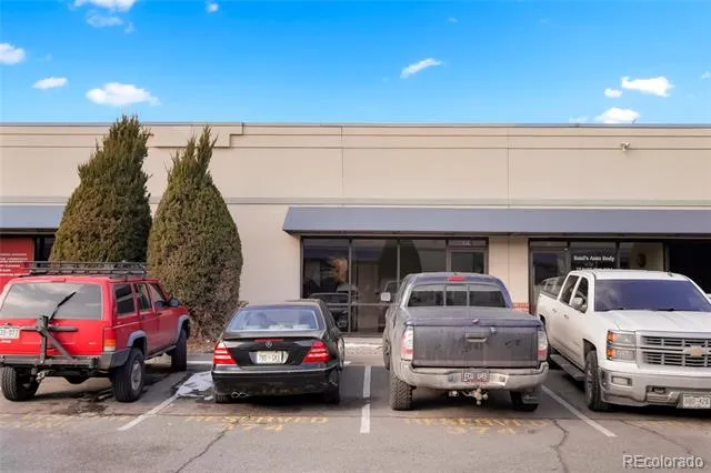 374 Norfolk Street Aurora, CO 80011