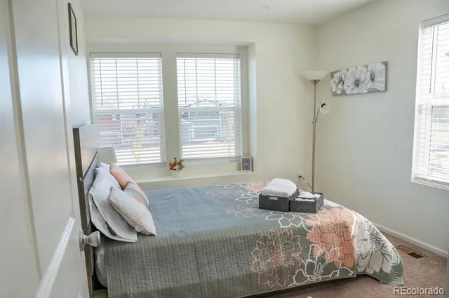 6253 Liverpool Street Aurora, CO 80019