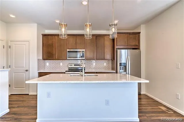 6253 Liverpool Street Aurora, CO 80019