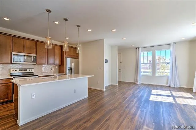 6253 Liverpool Street Aurora, CO 80019