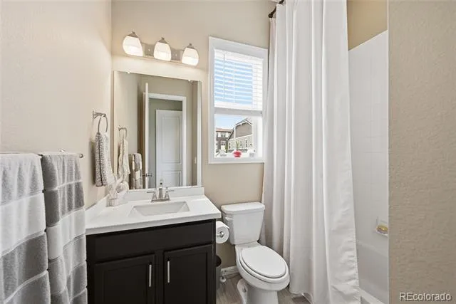 6449 Village Lane Centennial, CO 80111