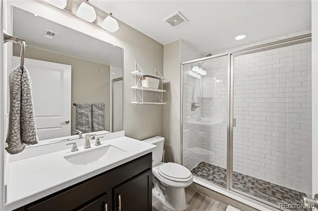 6449 Village Lane Centennial, CO 80111