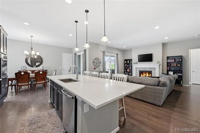6449 Village Lane Centennial, CO 80111