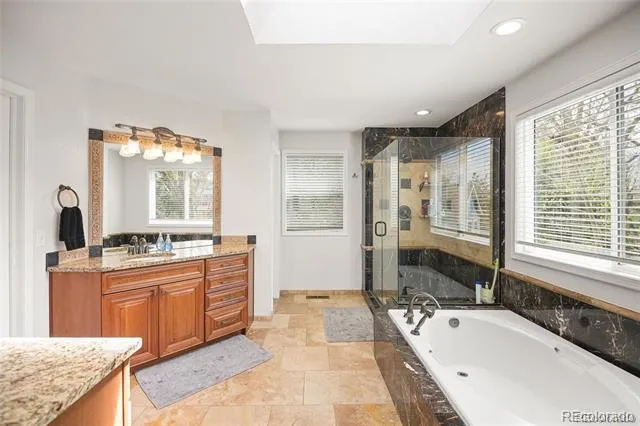 9943 Cottoncreek Drive Highlands Ranch, CO 80130