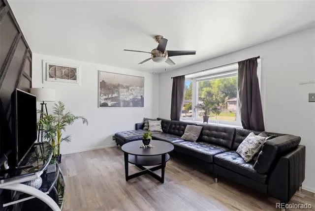 3113 W Jefferson Avenue Englewood, CO 80110