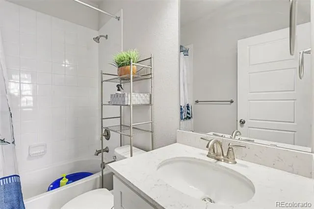 12445 E 101st Drive Commerce City, CO 80022